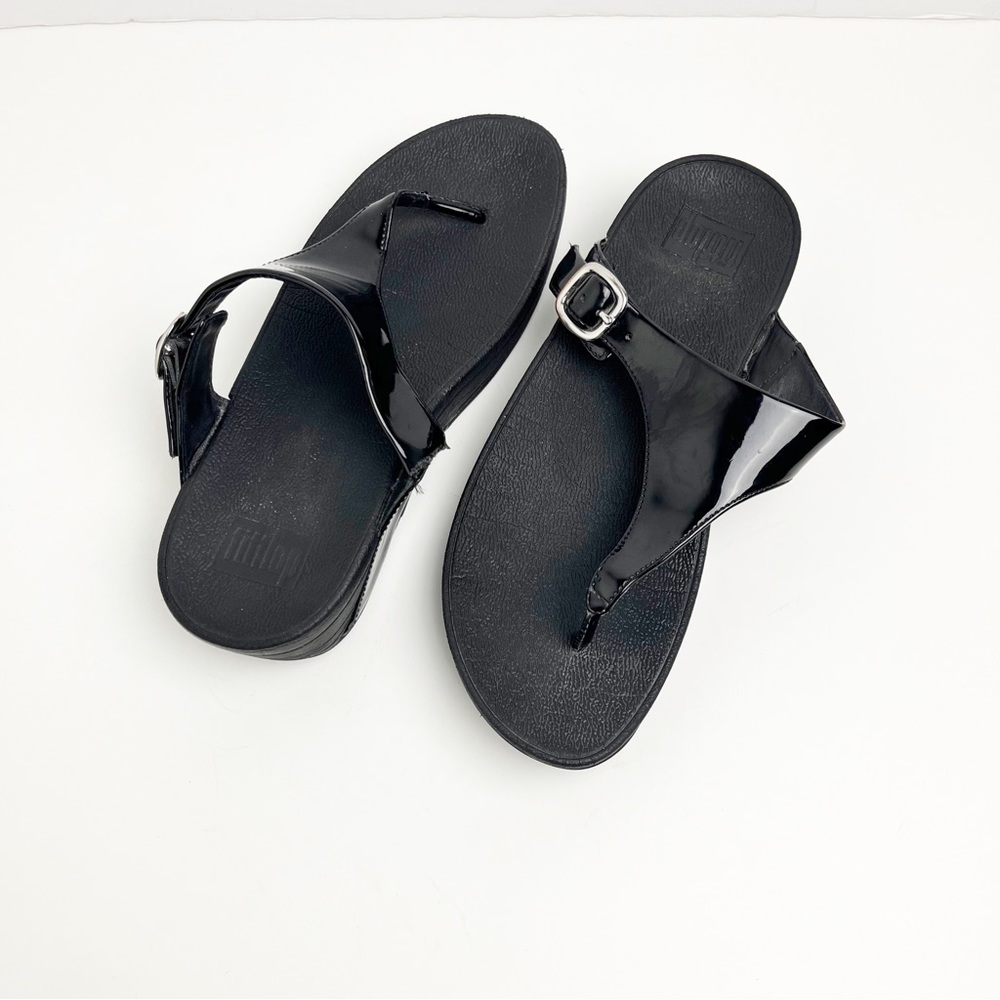 FIT FLOP Black Silver Buckle Thong Flip Flops 8 Beach Summer Spring